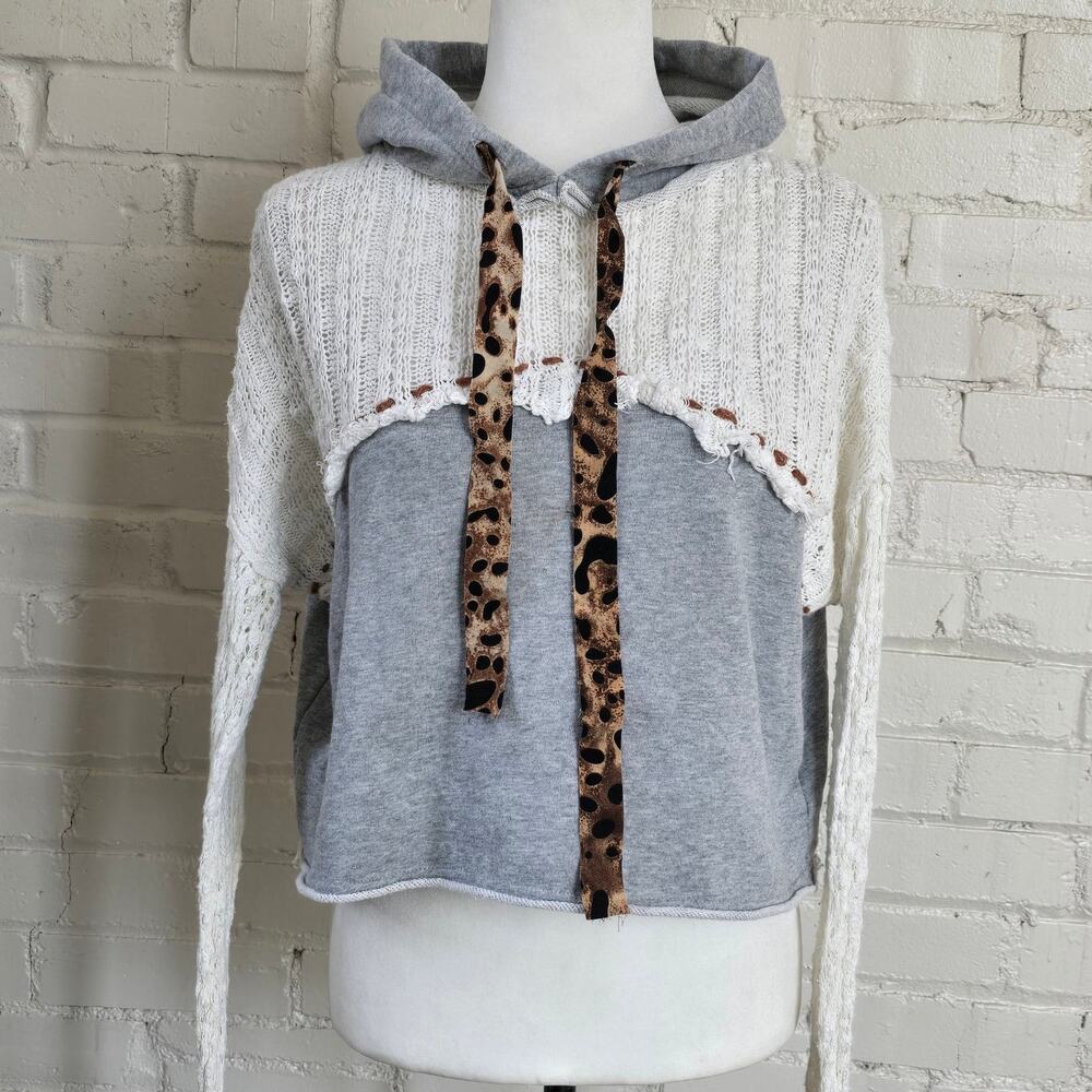 ​Gimmicks by Buckle Mixed Media Cropped Hoodie Sweater Ivory Open Knit Grey